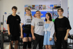 Карина на тренировке по пауэрлифтингу